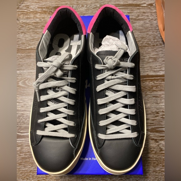 P448 Mens John perforated low top sneakers - Picture 1 of 4